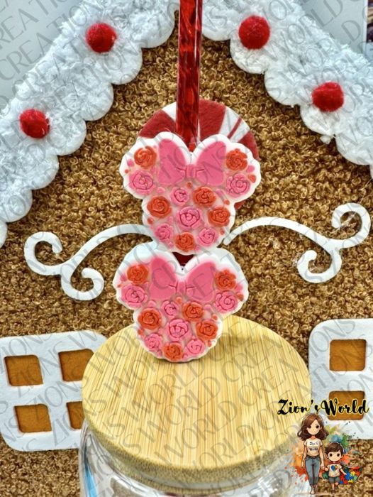 MINNIE WHITE AND PINK TOPPERS (SET OF 12)