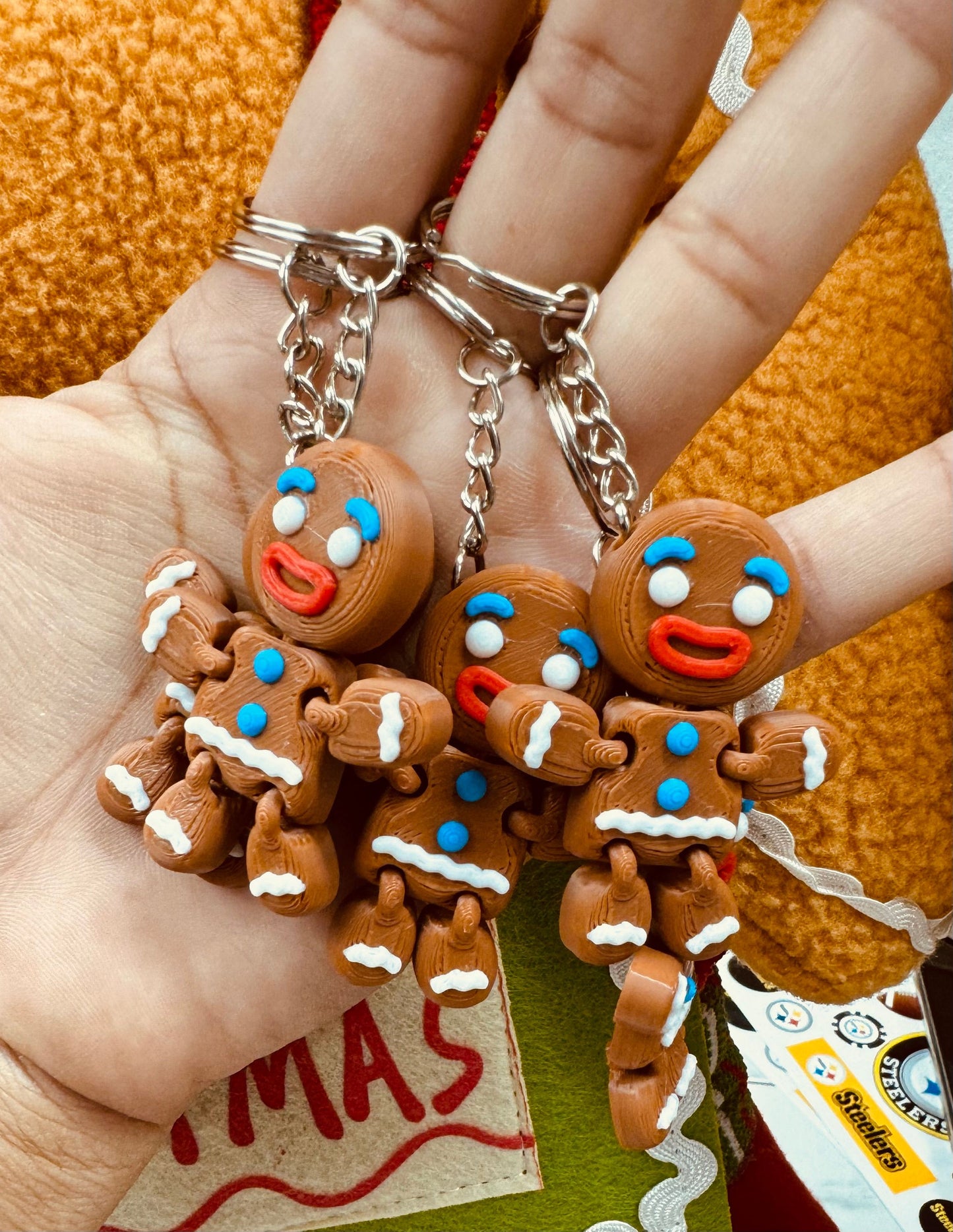 GINGERBREAD MAN KEYCHAIN (SET OF 12)