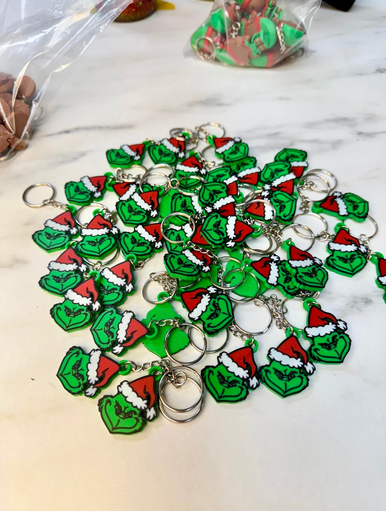 GRINCH KEYCHAIN (SET OF 12)